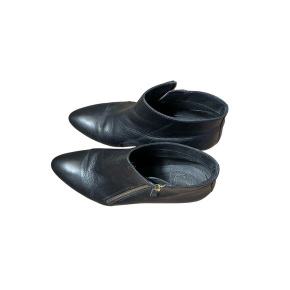 Kurt Geiger Low Heel Booties Sz 41 (10.5) - Picture 1 of 3